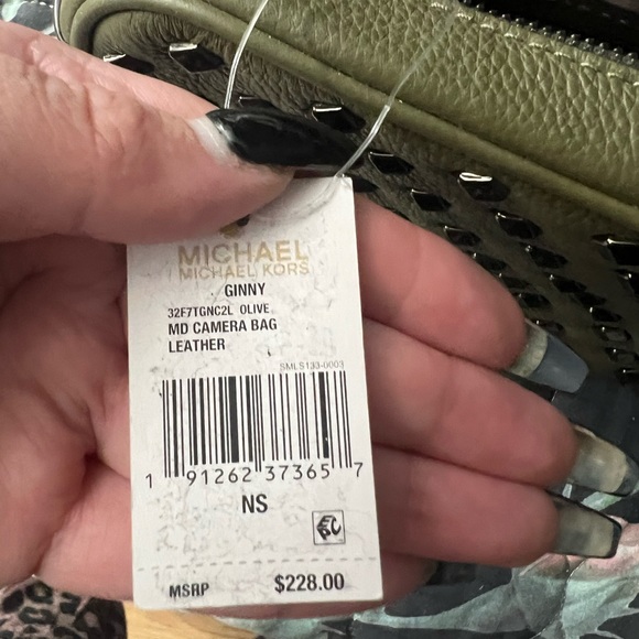 NWT Michael Kors Ginny Camera Bag - Picture 5 of 5